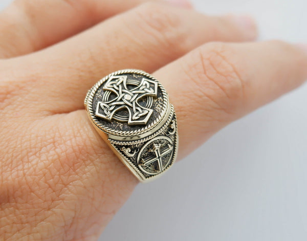 Christian Cross Celtic Knot Biker Ring Brass Jewelry Size 6-15 Br-419