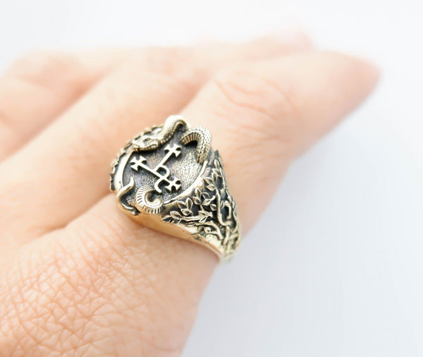 Sigil of Lilith with Snake Ring Solomon Seal kabbalah Magic Brass Jewelry Br-516