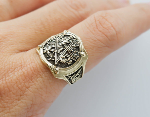 Pentagram Pentacle Ring with Flower Amulet Gothic Biker Brass Jewelry Size 6-15 Br-422