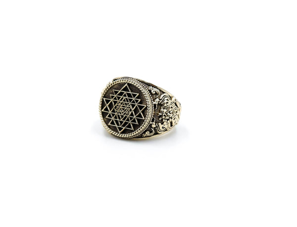 Sri Yantra Ring Gothic Triangle Hindu Talisman for Men Women Brass Jewelry Size 6-15