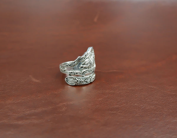 Howling Wolf Ring for Men Women Animal Jewelry 925 Sterling Silver