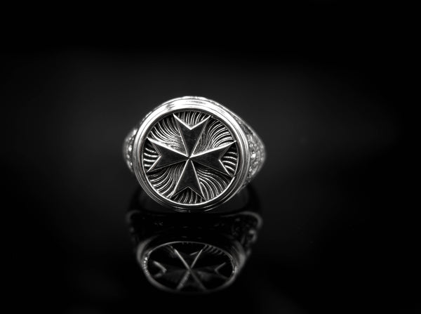 Maltese Cross Ring for Men Women Knight Templar Jewelry 925 Sterling Silver R-371