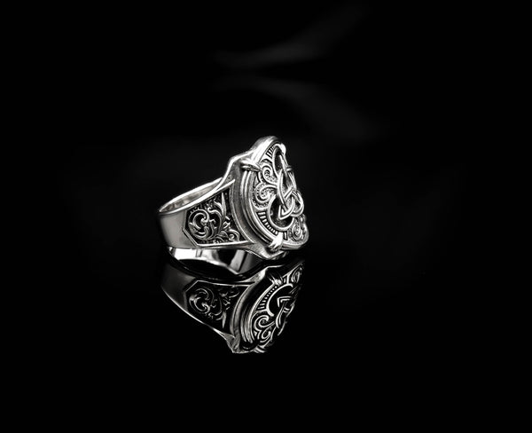 Triquetra Trinity Knot Ring for Men Ancient Viking Celtic Jewelry 925 Sterling Silver R-404
