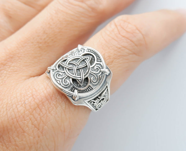 Triquetra Trinity Knot Ring for Men Ancient Viking Celtic Jewelry 925 Sterling Silver R-404