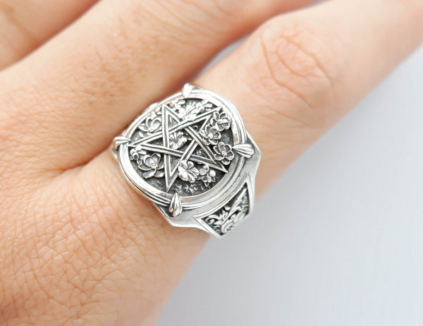 Pentagram Pentacle Ring with Flower Amulet Gothic Biker Jewelry 925 Sterling Silver R-422