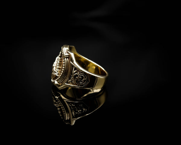 Howling Wolf at Moon Ring for Men Punk Gothic Brass Jewelry Size 6-15 Br-407