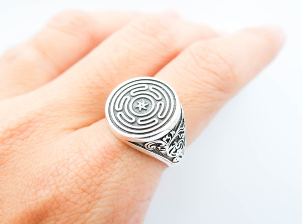 Wheel of Hecate Ring Mens Amulet Jewelry 925 Sterling Silver Size 6-15