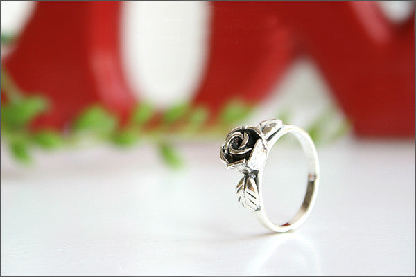 925 Sterling Silver Rose Ring Style Gift Idea Rocker Gothic Woman Jewelry -  Silver ring (SR-033)