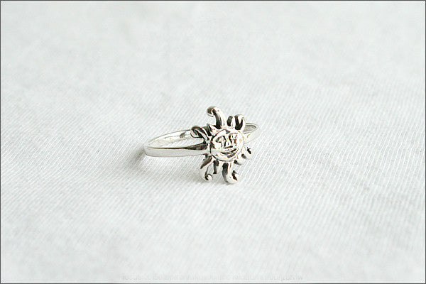 Sun Ring - Silver Sun Ring, Day Ring, Sun Midi Ring, Sun Shing Ring, Simple Sun Jewelry - Nature Jewelry veryday ring - Silver ring (SR-106)