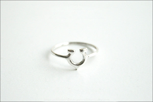 Horseshoe ring, 925 Sterling Silver, Sterling Silver Horse Shoe Ring, Horseshoe Ring Horse Jewelry Silver Ring Sterling Silver (R-94)