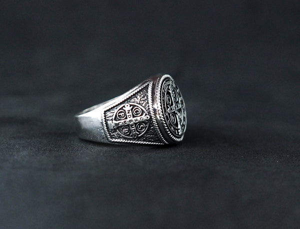 Men's St Benedict Exorcism Ring Cross Demon Protection Ring 925 Sterling Silver Size 6-15