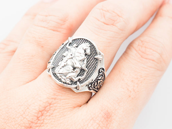 925 Sterling Silver The Saint George Ring Size 6-15